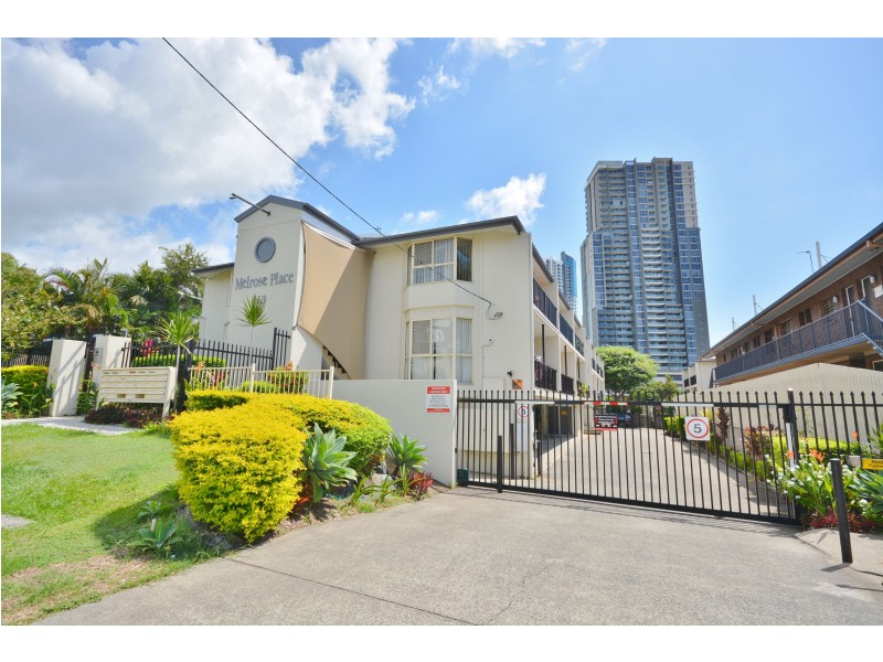 2/63 Queen Street, Southport QLD 4215