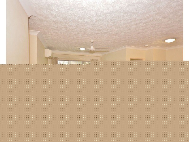 6/52-58 Queen Street, Southport QLD 4215