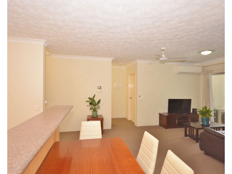 6/52-58 Queen Street, Southport QLD 4215