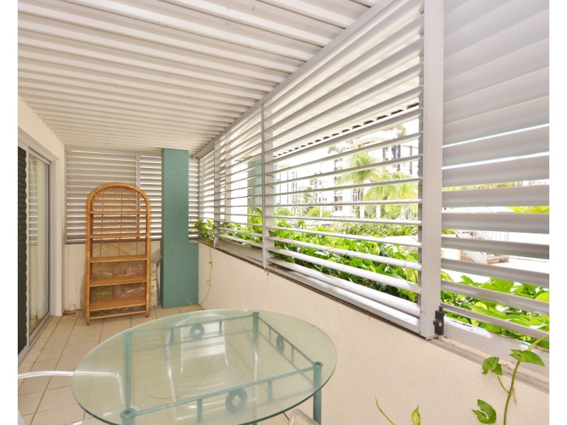 6/52-58 Queen Street, Southport QLD 4215