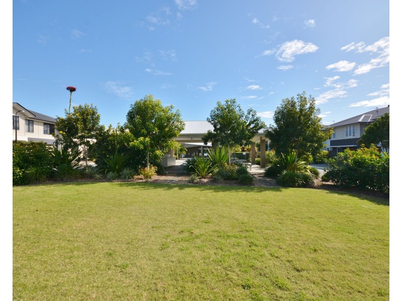 48/370 Gainsborough Drive, Pimpama QLD 4209