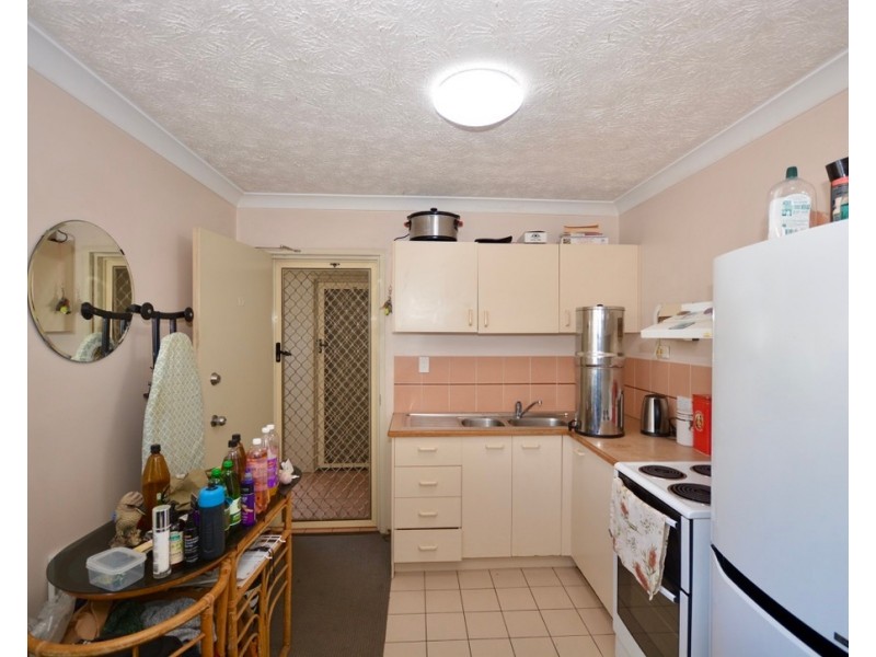 12/63 Queen Street, Southport QLD 4215