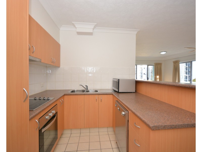 19/52-58 Queen Street, Southport QLD 4215