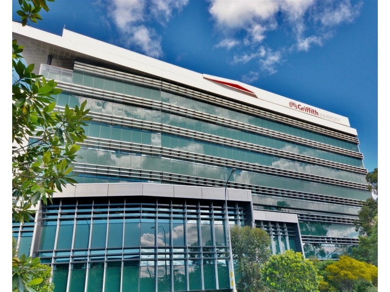 19/52-58 Queen Street, Southport QLD 4215