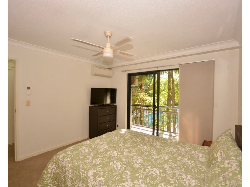 10/46-48 Lenneberg Street, Southport QLD 4215