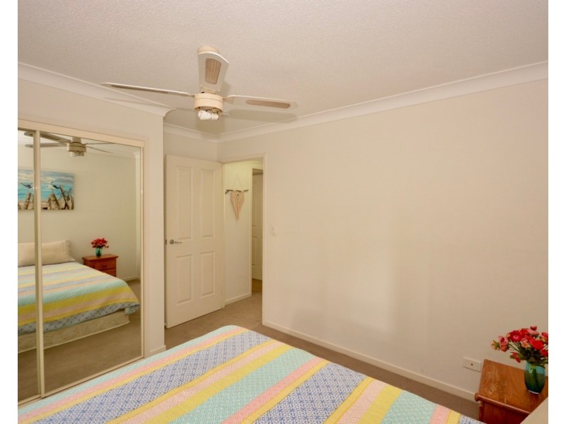 10/46-48 Lenneberg Street, Southport QLD 4215