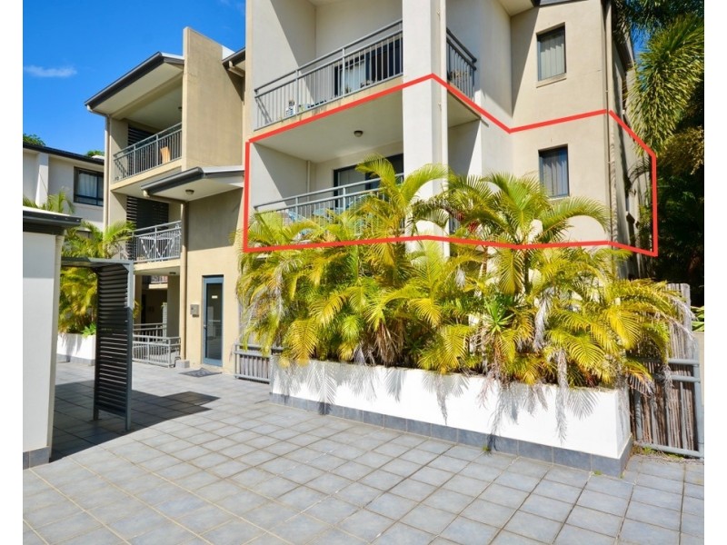 10/46-48 Lenneberg Street, Southport QLD 4215