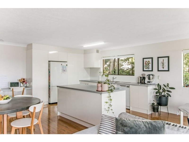 3/17 Rutledge Street, Coolangatta QLD 4225