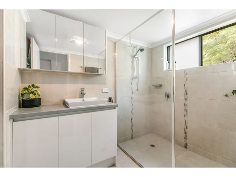 3/17 Rutledge Street, Coolangatta QLD 4225