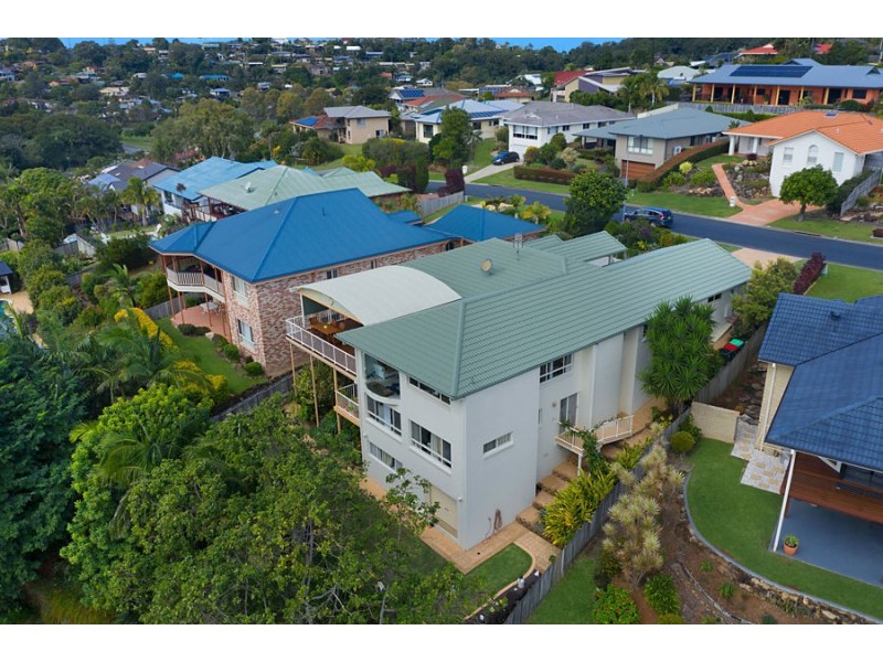 27 Tralee Drive, Banora Point NSW 2486