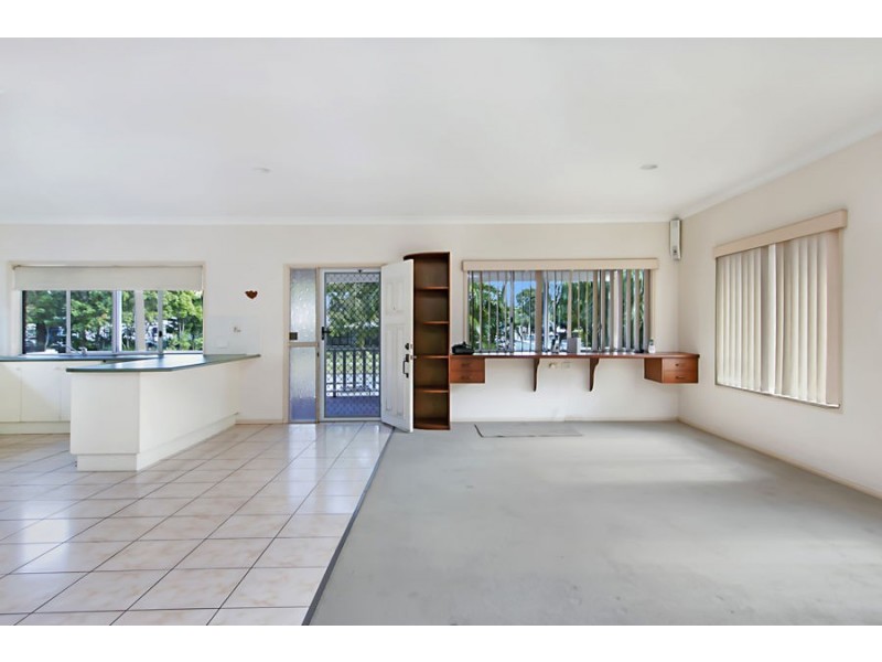 10 Dry Dock Road, Tweed Heads South NSW 2486