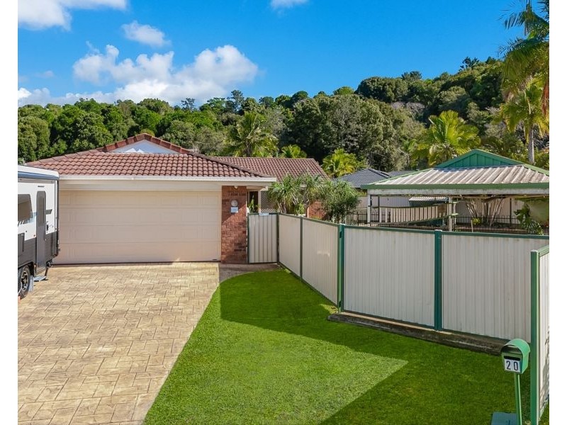 20 Chardonnay Crescent, Tweed Heads South NSW 2486