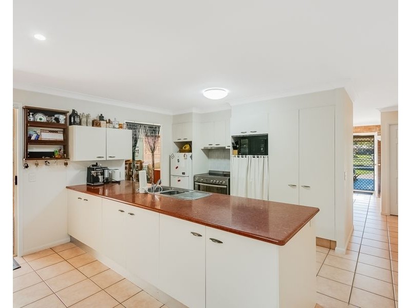 20 Chardonnay Crescent, Tweed Heads South NSW 2486