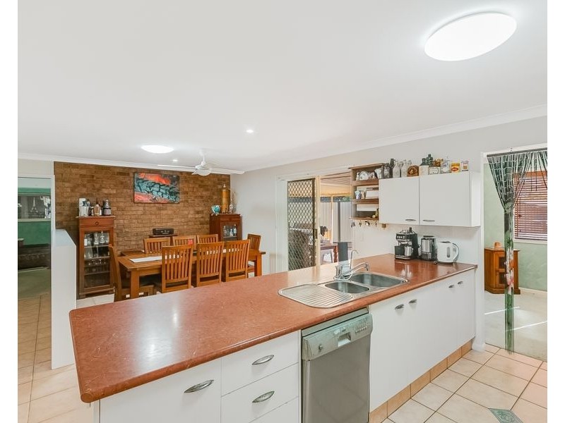 20 Chardonnay Crescent, Tweed Heads South NSW 2486