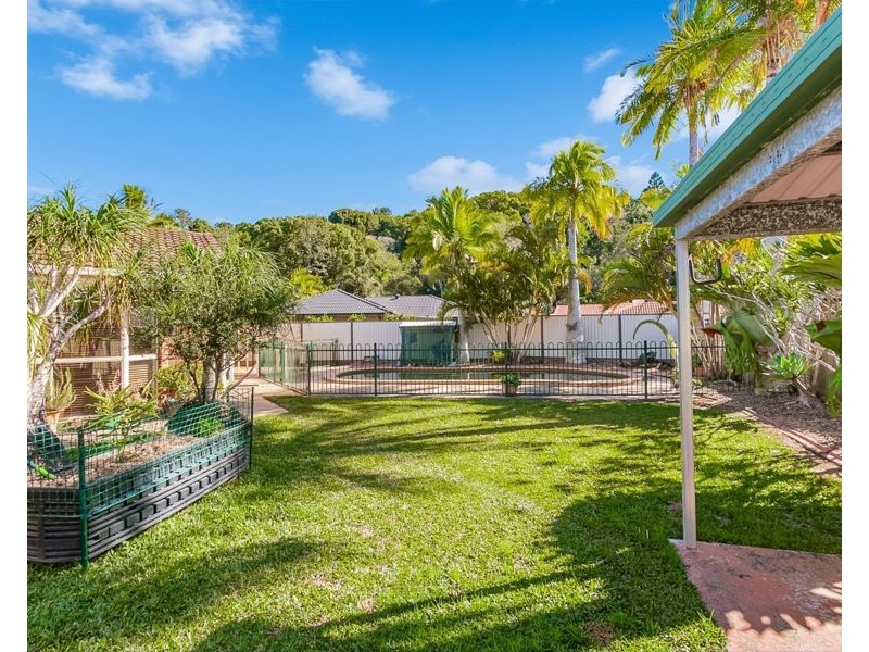20 Chardonnay Crescent, Tweed Heads South NSW 2486