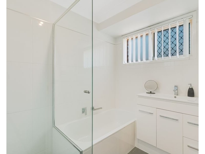 15 Kiata Parade, Tweed Heads NSW 2485