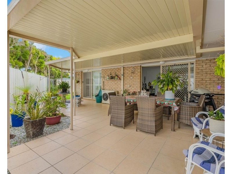 15 Triton Street, Tweed Heads South NSW 2486