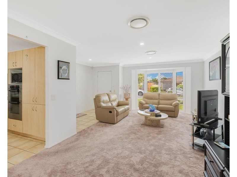 15 Triton Street, Tweed Heads South NSW 2486