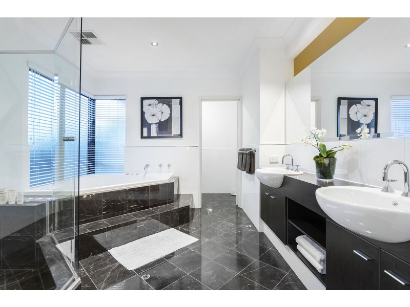 50 Adderley Street, Mount Claremont WA 6010