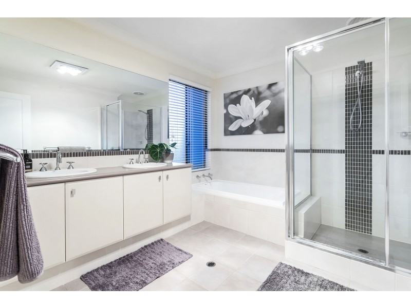 50 Adderley Street, Mount Claremont WA 6010