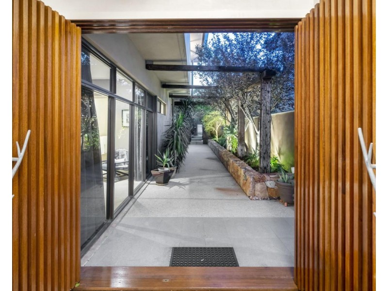 5A Agett Road, Claremont WA 6010