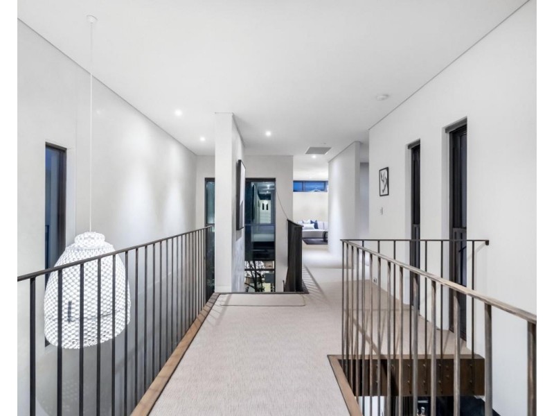 5A Agett Road, Claremont WA 6010