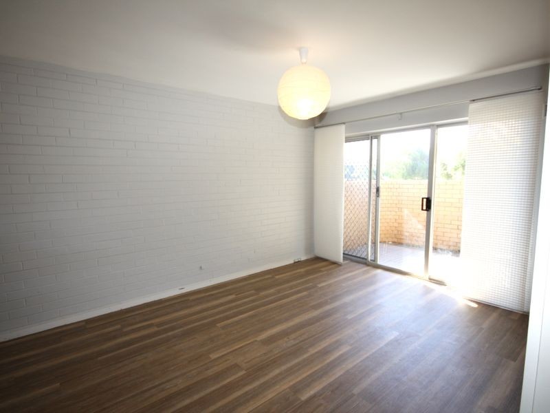1/5 Currie Street, Jolimont WA 6014