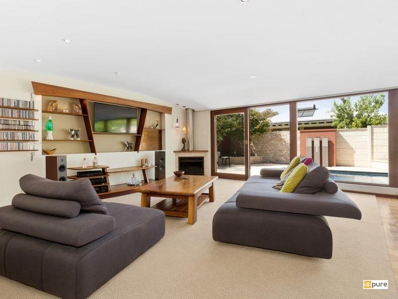 62 Clement Street, Swanbourne WA 6010