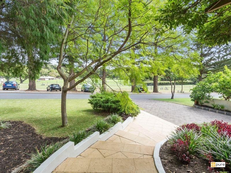 62 Clement Street, Swanbourne WA 6010