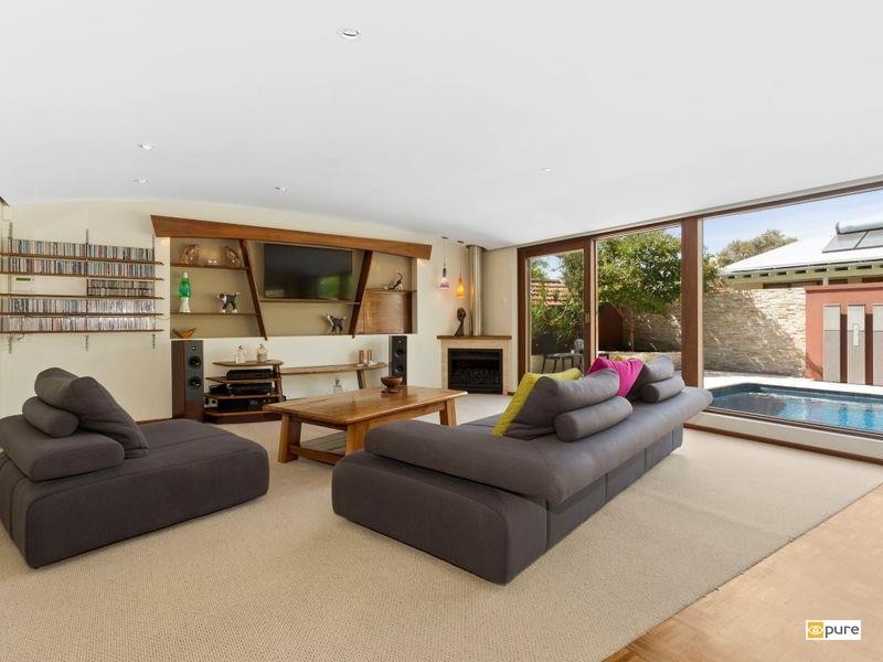 62 Clement Street, Swanbourne WA 6010