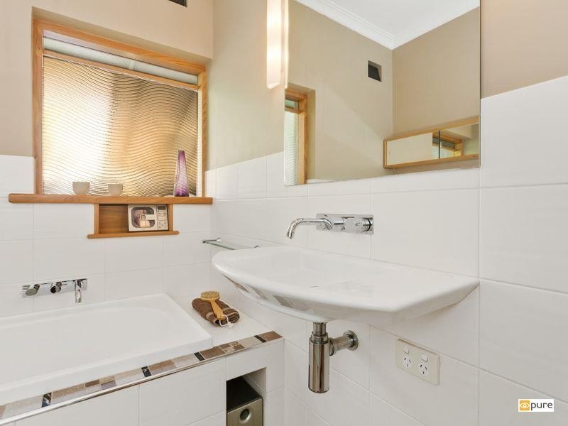 62 Clement Street, Swanbourne WA 6010