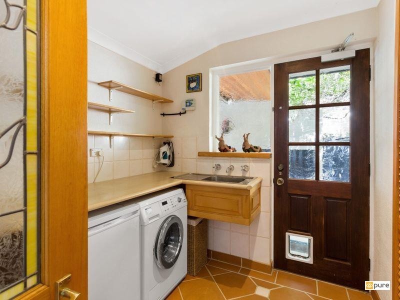 62 Clement Street, Swanbourne WA 6010