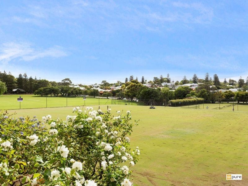62 Clement Street, Swanbourne WA 6010