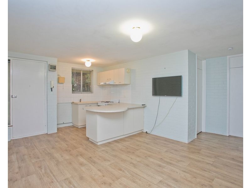 10W/24 Pearson Street, Churchlands WA 6018