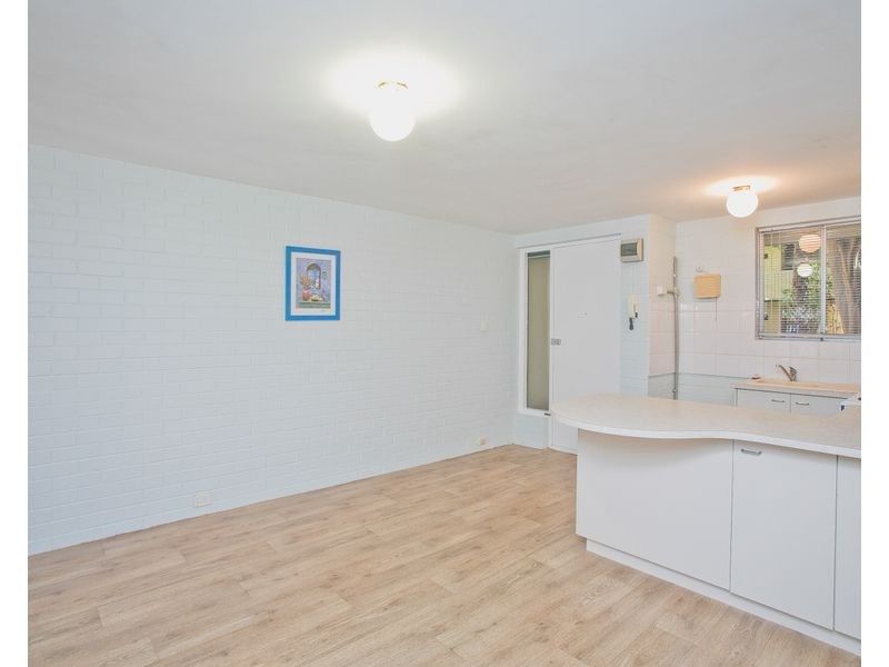 10W/24 Pearson Street, Churchlands WA 6018