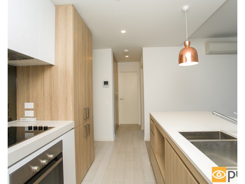 703/8 Tassels Place, Innaloo WA 6018