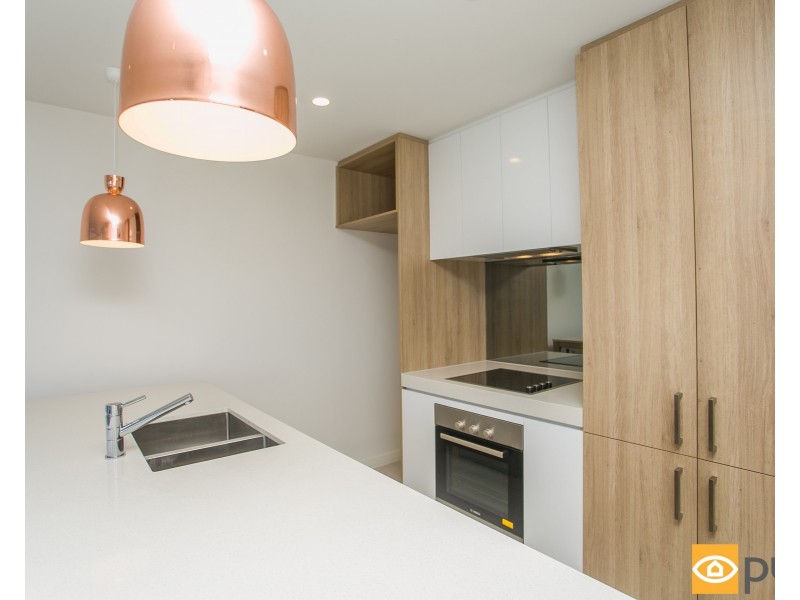 703/8 Tassels Place, Innaloo WA 6018