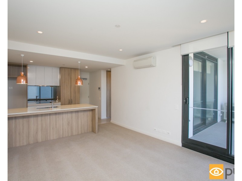 703/8 Tassels Place, Innaloo WA 6018