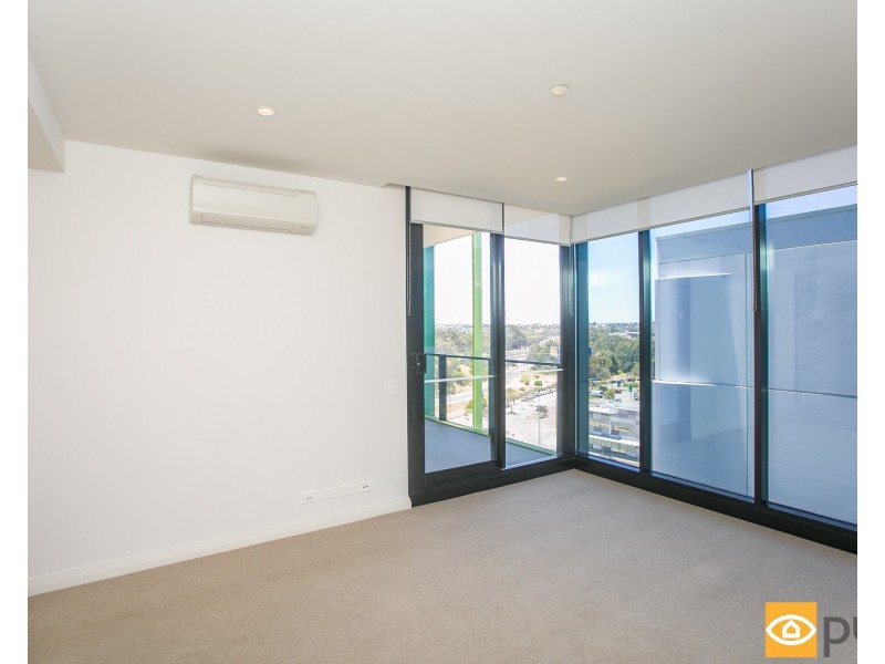 703/8 Tassels Place, Innaloo WA 6018