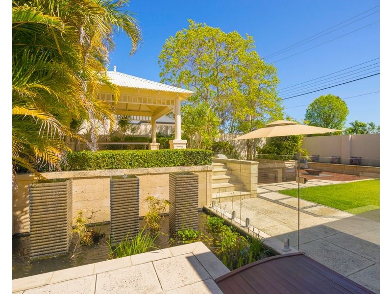 32 Bedford Street, Nedlands WA 6009