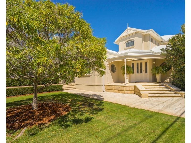 32 Bedford Street, Nedlands WA 6009