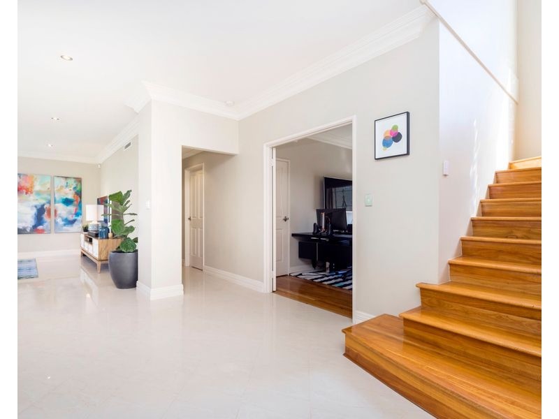 32 Bedford Street, Nedlands WA 6009