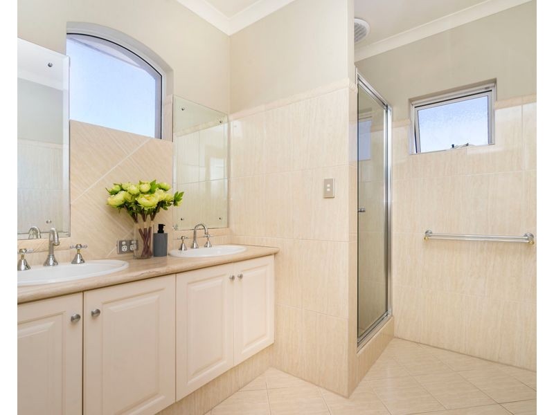 32 Bedford Street, Nedlands WA 6009