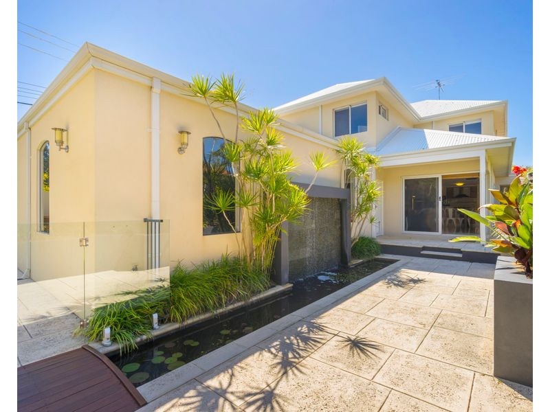 32 Bedford Street, Nedlands WA 6009