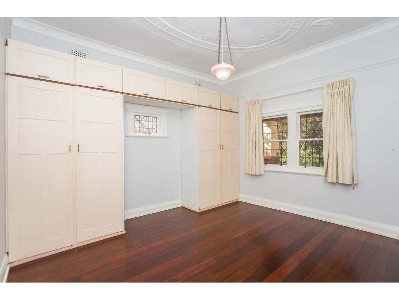 15 Robinson Street, Nedlands WA 6009