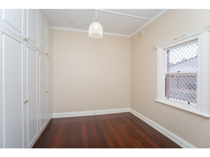 15 Robinson Street, Nedlands WA 6009