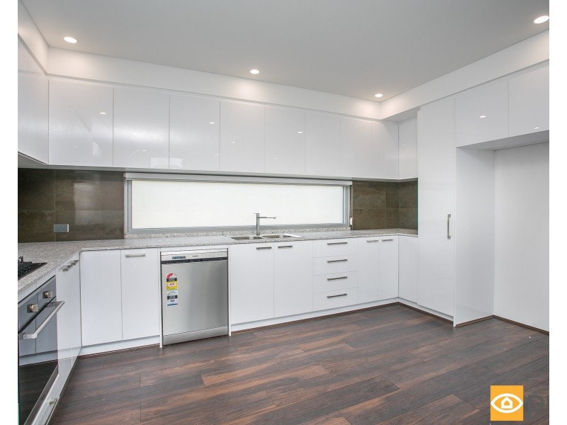 10/137 Whatley Crescent, Bayswater WA 6053