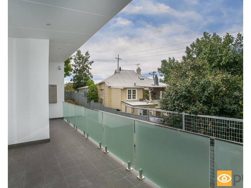 10/137 Whatley Crescent, Bayswater WA 6053