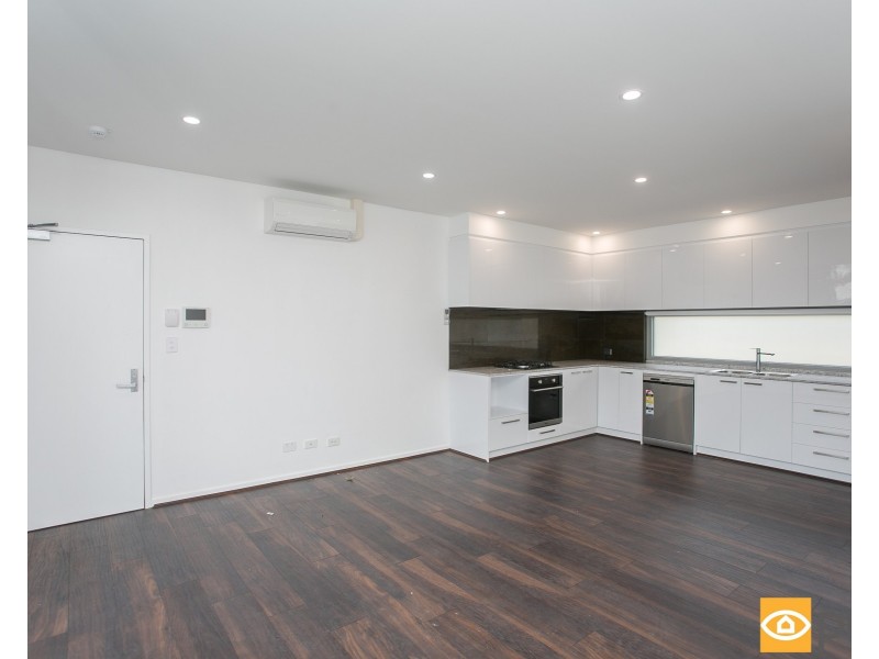 10/137 Whatley Crescent, Bayswater WA 6053