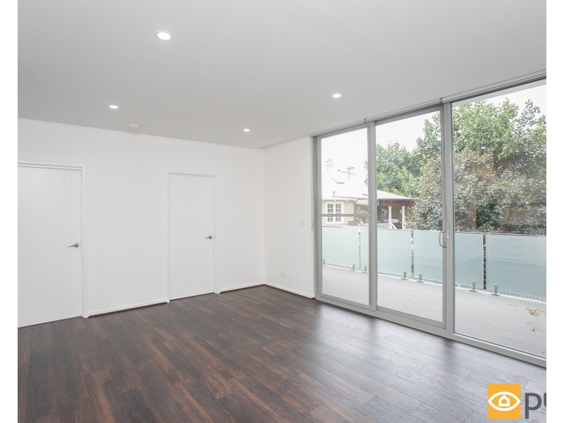 10/137 Whatley Crescent, Bayswater WA 6053